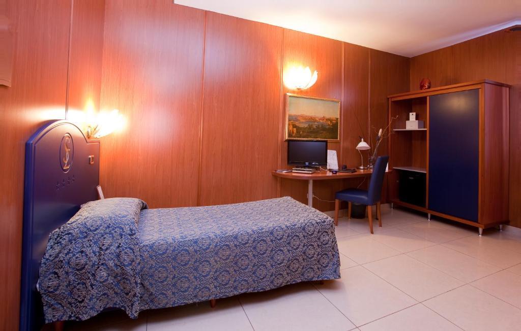 Camera Economy Hotel San Luca Battipaglia